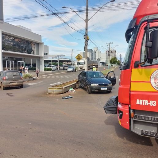 Uma pessoa ferida em colisão em São Lourenço do Oeste