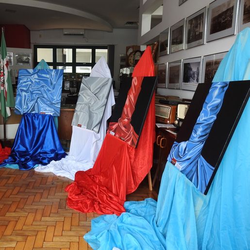 Museu recebe exposição em comemoração ao aniversário de 35 anos