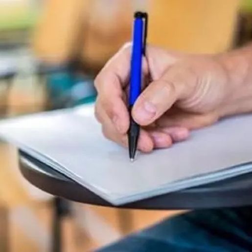 Prefeitura de SMO abre processo seletivo com salários de até R$ 23 mil