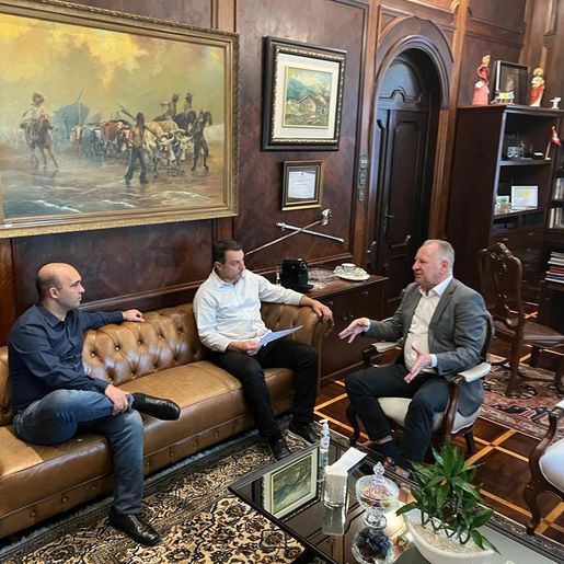 Trevisan apresenta demandas de SMOeste em reunião com Carlos Moisés