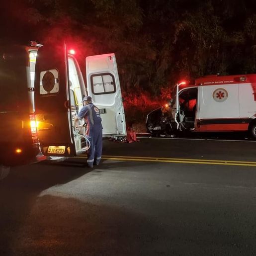 Acidente envolvendo ambulância do Samu de SMOeste deixa um morto e outros feridos