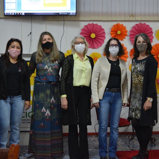 Núcleo da Mulher Empresária de Campo Erê comemora 12 anos de atuação com encontro de sócias