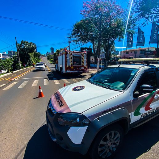 SMO: engavetamento deixa feridos e veículo destruído