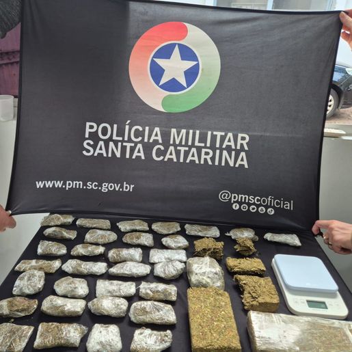 Três pessoas são presas com quase 2 quilos de maconha em SMO