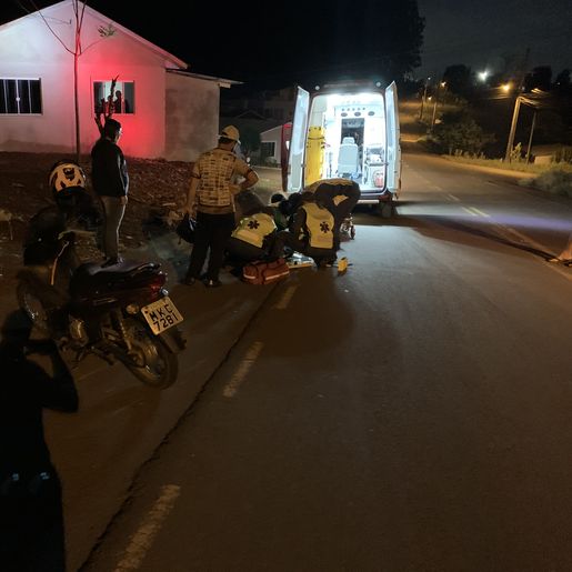 VÍDEO: Motociclista fica ferida após bater em cachorro em SMOeste