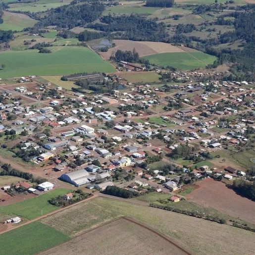 TRE-SC suspende novamente julgamento de prefeito e vice de Belmonte