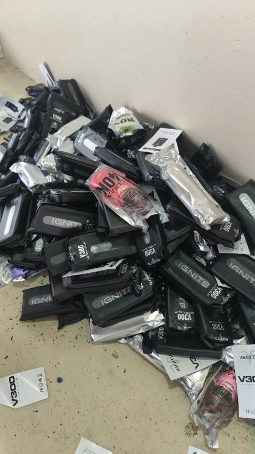 PMRv apreende cerca de 450 cigarros eletrônicos e medicamentos em Concórdia