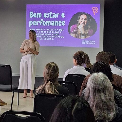 ACIIO realiza palestra referente às vendas de final de ano