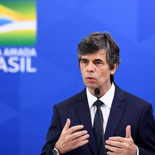 Teich deixa o Ministério da Saúde antes de completar um mês no cargo