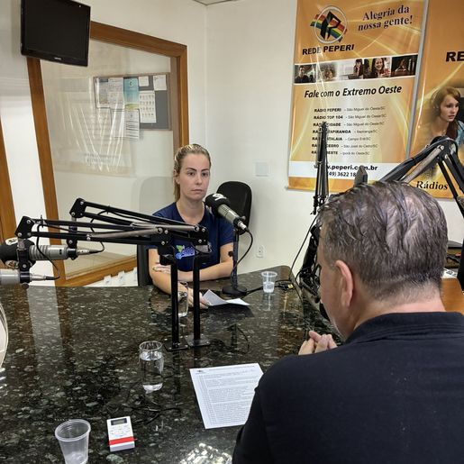 Especial de fim de ano reúne mais de 40 convidados na Rádio Oeste FM