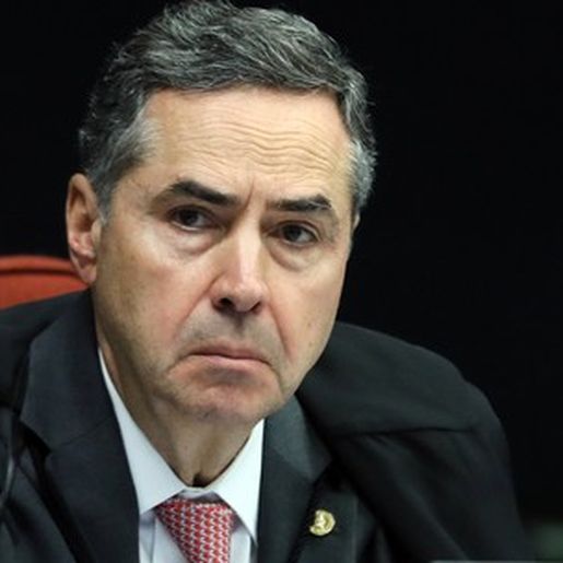 Barroso proíbe governo de fazer campanha contra o isolamento social