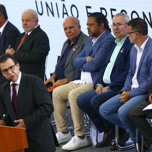 Adesão ao saque-aniversário deve acabar em março, diz ministro