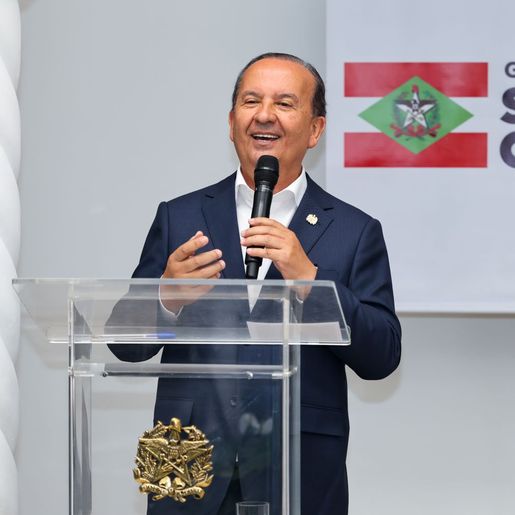 Governo de SC e MP firmam parceria para promover cidadania nas escolas