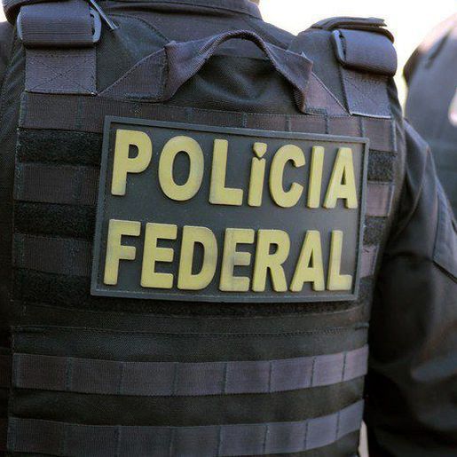 PF faz operação contra vazamento de dados da Receita Federal envolvendo autoridades