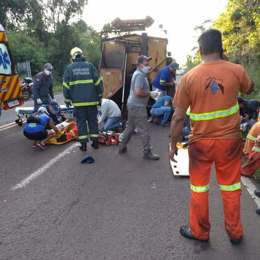 Acidente deixa pelo menos dois feridos na SC 163