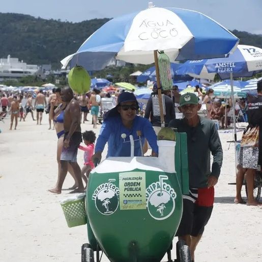 “Sumiço” dos argentinos causa prejuízos a comerciantes nas praias de Florianópolis