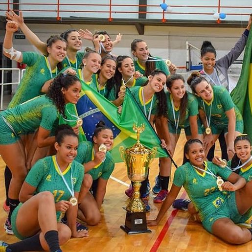 Jogadora de Handebol de Palma Sola irá atuar na Eslováquia