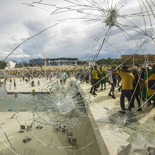 8/1 completa dois anos com reparos em andamento e gastos de mais de R$ 26 milhões