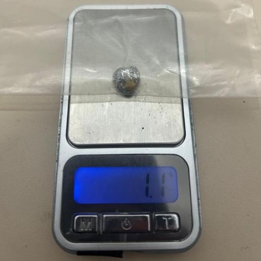 Polícia prende mulher com crack e dinheiro em São Miguel do Oeste