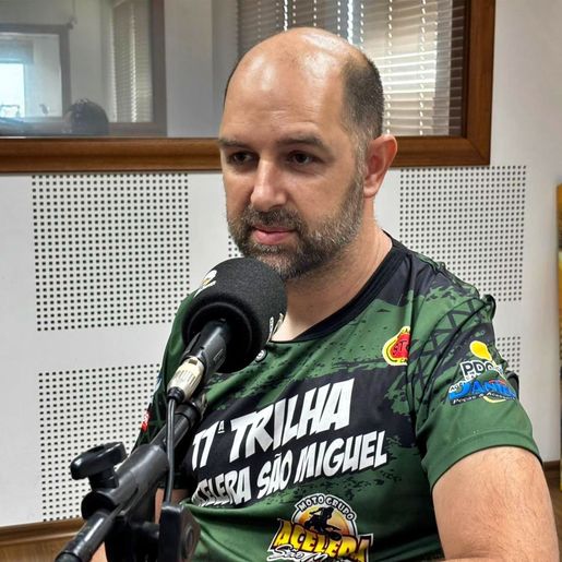 Velho Oeste Car Club organiza 8º Encontro de Carros Antigos em SMOeste