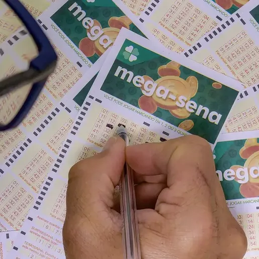 Duas apostas acertam seis números da Mega-Sena e ganham quase R$ 15 mi