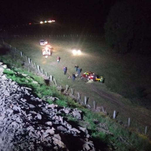 Duas pessoas ficam feridas em capotamento na BR-163