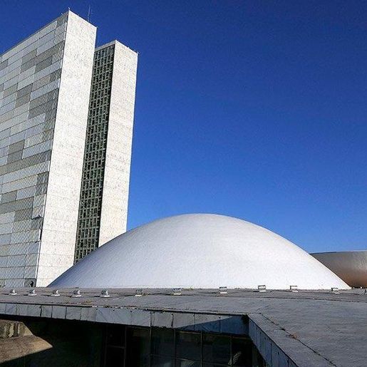 Concurso do Senado abre inscrições. Salário até R$ 33 mil. Veja como se inscrever