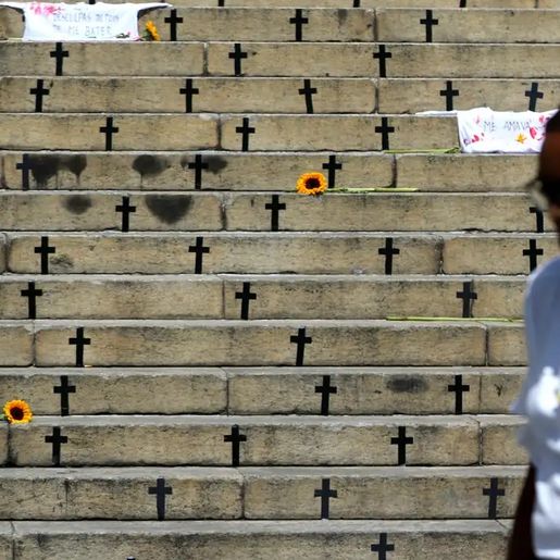 A cada 17 horas, ao menos uma mulher foi vítima de feminicídio em 2024