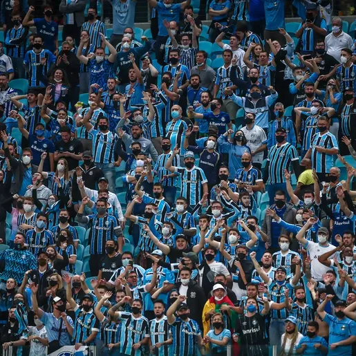 Pesquisa aponta torcida do Grêmio como a mais fiel do Brasil