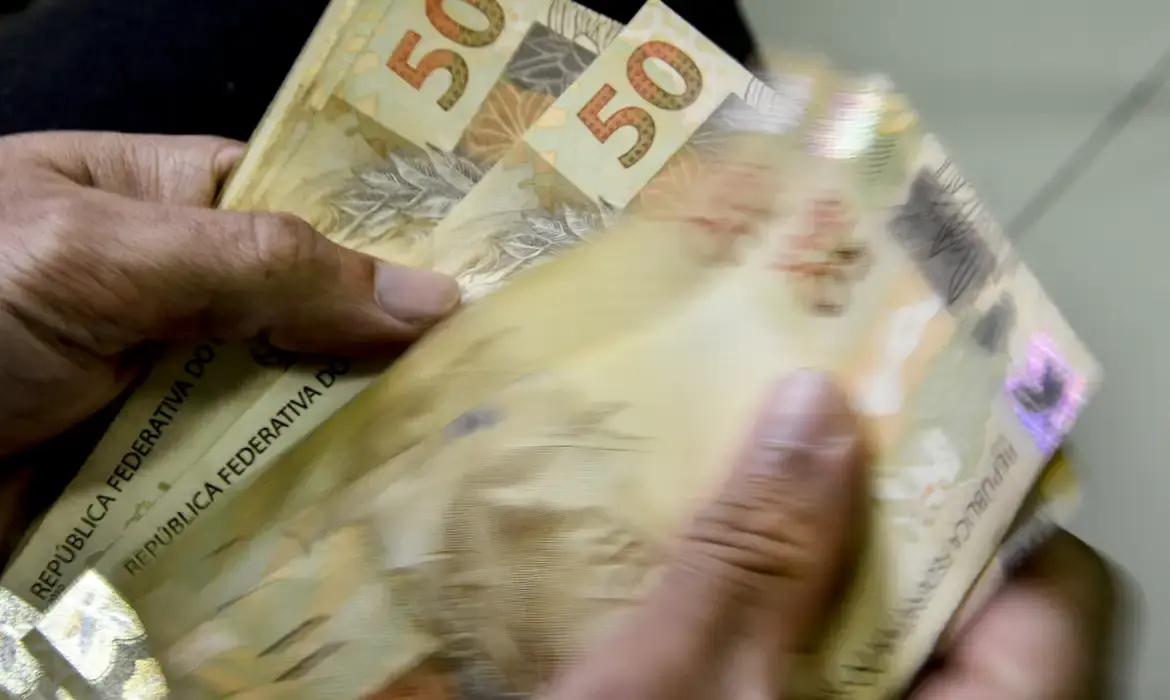 Governo estima impacto fiscal de R$ 8,1 bilhões com novo teto do MEI