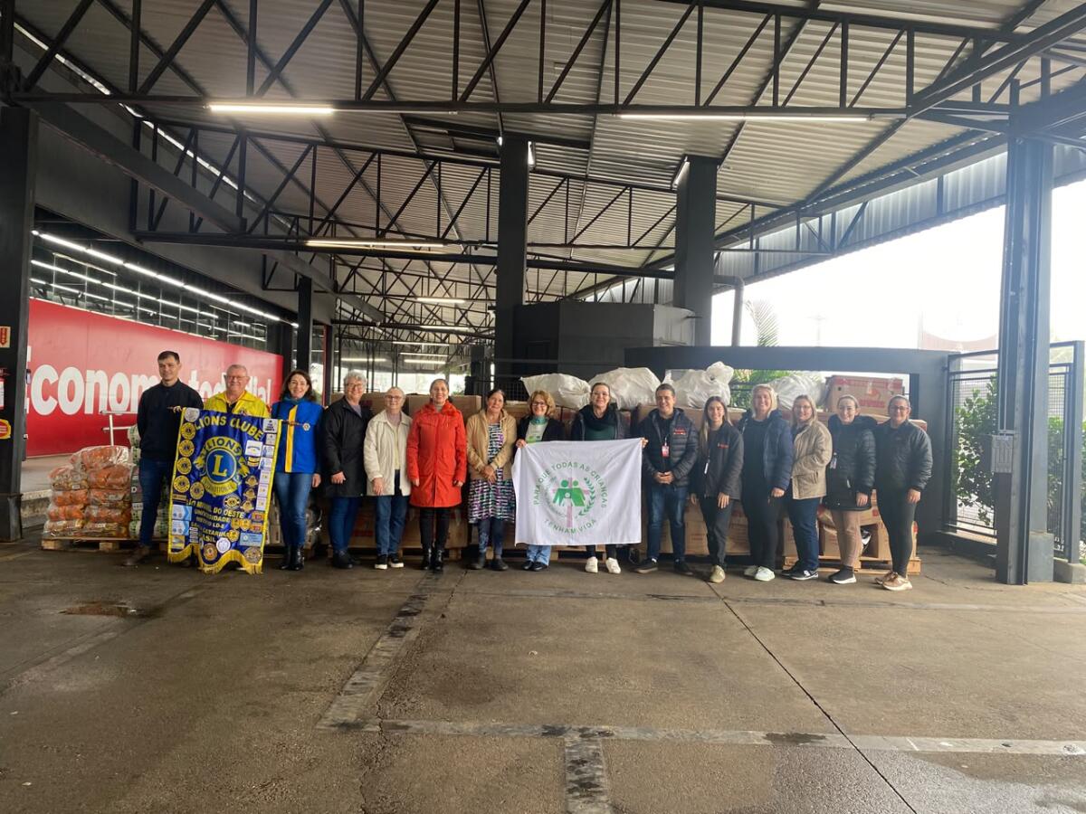 12ª edição da Campanha Nem Frio, Nem Fome realiza entrega de doações em São Miguel do Oeste