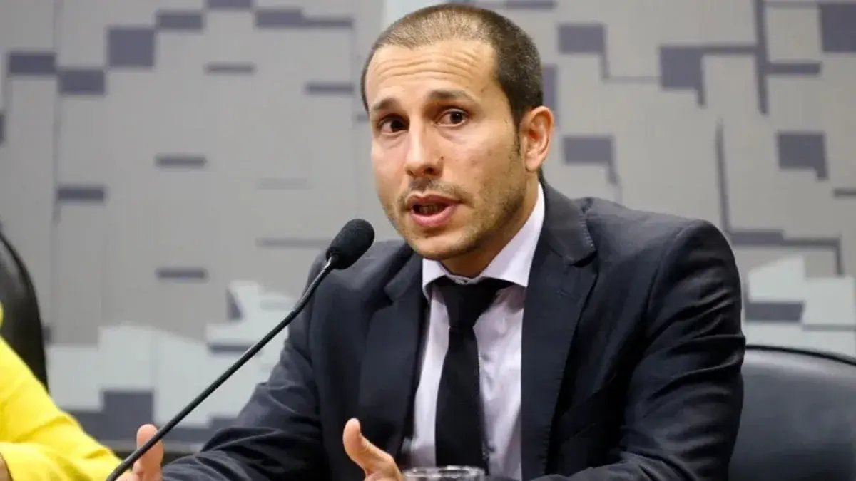 Diretor-executivo deve substituir Andrei Rodrigues no comando da Polícia Federal
