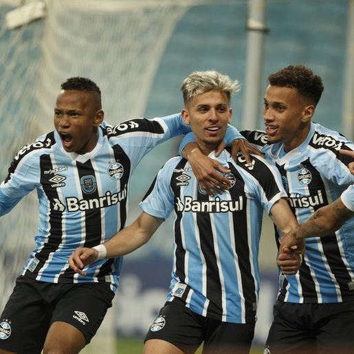 Grêmio bate o Vila Nova e respira antes da chegada de Renato Portaluppi