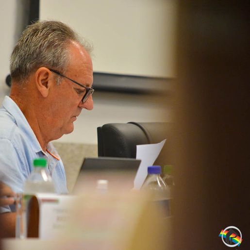 PL que obriga receitas médicas a serem digitais ou com letra legível é aprovado