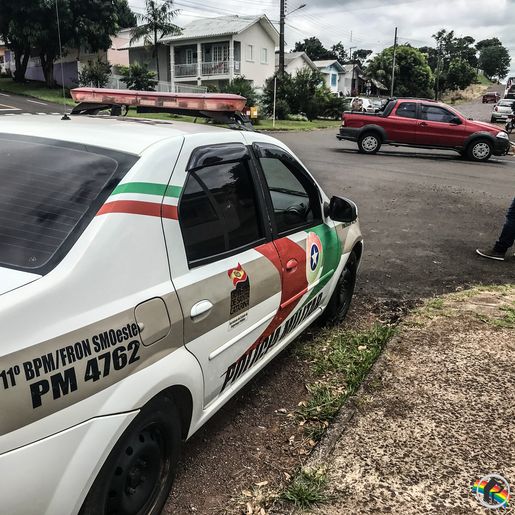 Motorista corta a preferencial e deixa gestante ferida em SMOeste