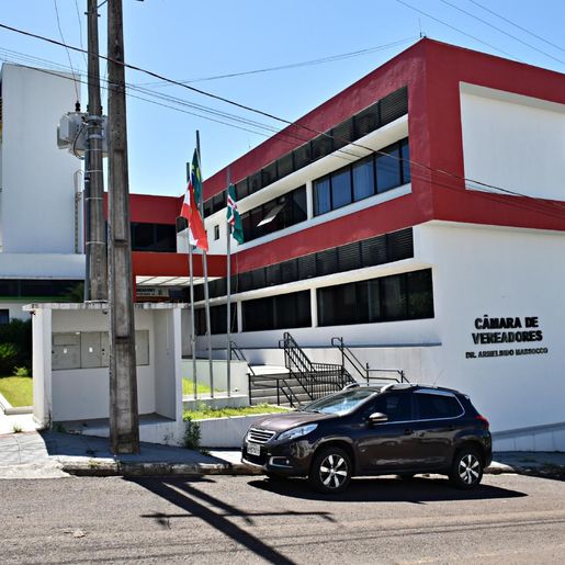 Câmara vota nesta quarta projeto de reajuste salarial do funcionalismo