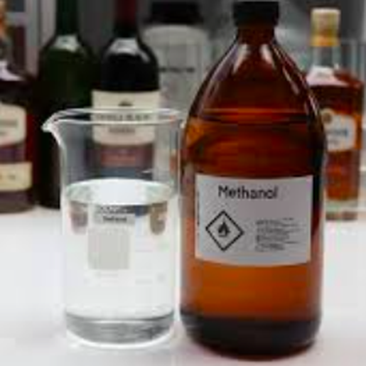 Brasil chega a 59 possíveis casos de intoxicação por metanol, diz ministro