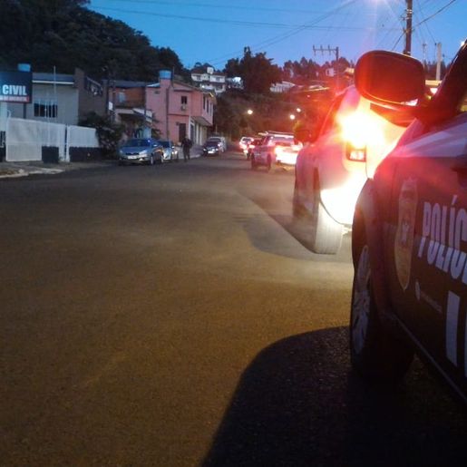 VÍDEO: Operação prende seis suspeitos de roubo e cumpre mandados na região