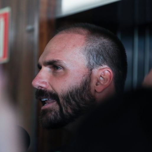 STF formaliza abertura de ação penal contra Eduardo Bolsonaro por coação