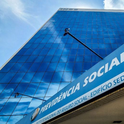 Após escândalo no INSS, ministros defendem punições e mudança no instituto