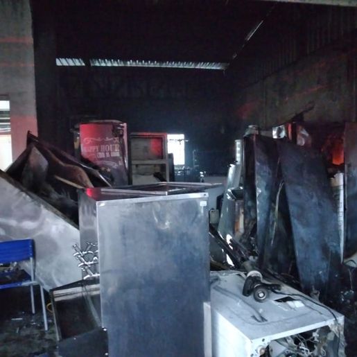 Incêndio atinge empresa no centro de Guaraciaba