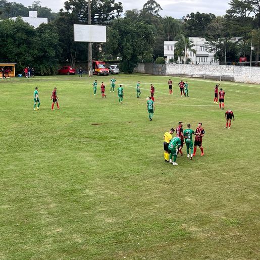 Guarani goleia Metropol em partida empolgante pela Taça Unsa Bier