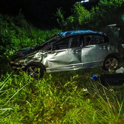 Carro com jovens de SMO se envolve em grave acidente na BR-282