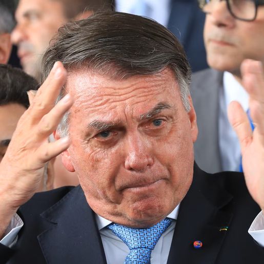 Bolsonaro têm até quarta para entregar defesa ao STF por tentativa de golpe