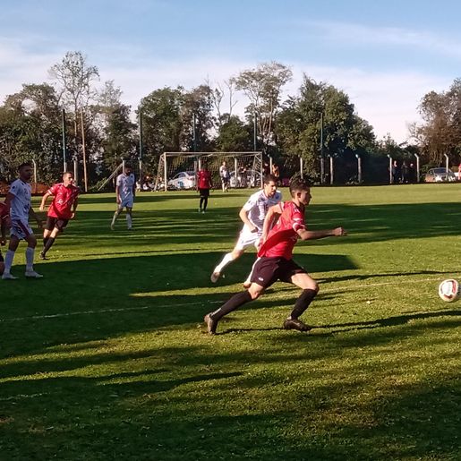 Internacional de Peritiba vence a primeira na grande final do Estadual Fase Oeste
