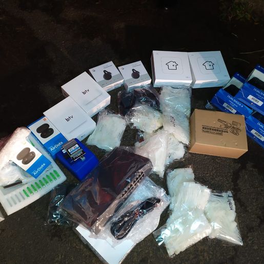 Polícia apreende mercadoria contrabandeada