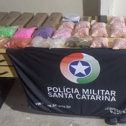 Mega operação apreende 22 mil comprimidos de ecstasy e 'supermaconha'