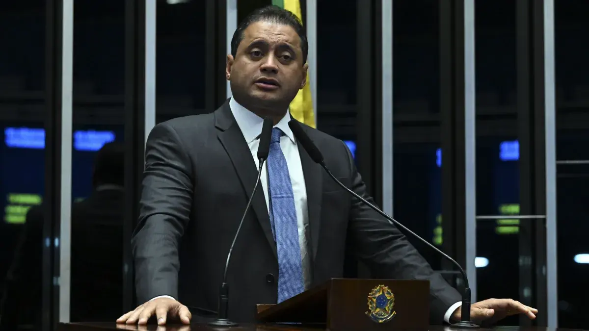 PF cumpre mandados contra familiares de Weverton Rocha e advogado