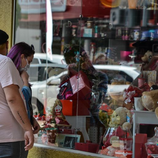 Vendas para o Dia dos Namorados devem aumentar 4% neste ano