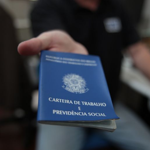 Região Oeste tem mais de 1,1 mil vagas de emprego abertas